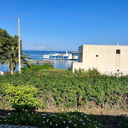 Сasa de vacaciones Punta Granata Santa Marina Salina