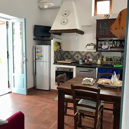 Punta Granata Semesterbostad Santa Marina Salina